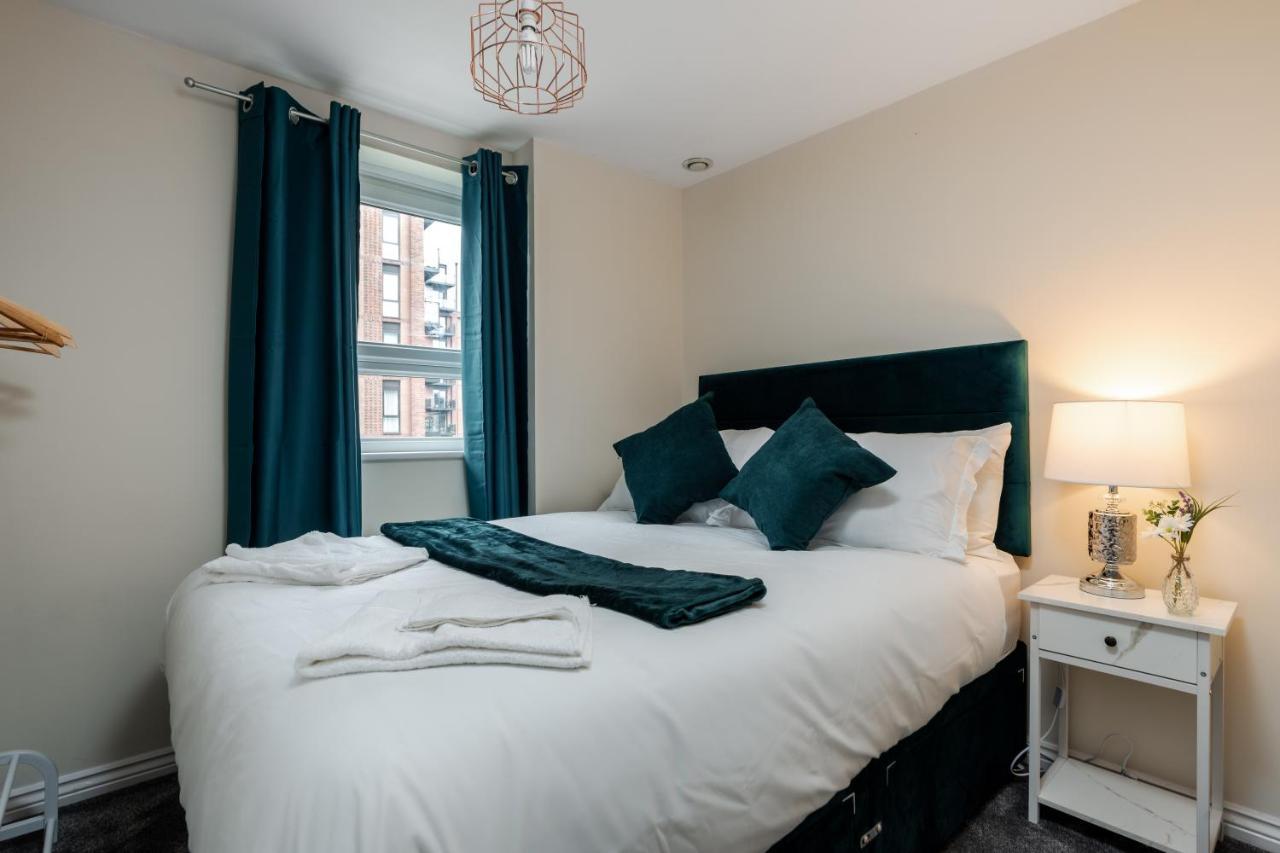 Stylish 2 Bed Manchester Flat Exterior photo